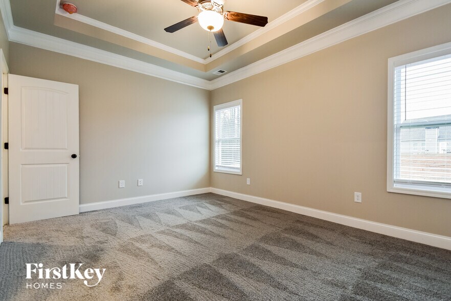 Building Photo - 341 Cranbrooke Dr