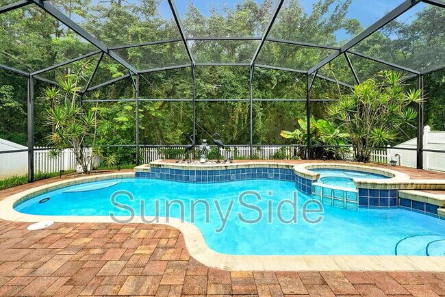 Building Photo - 11326 Cypress Trail Dr