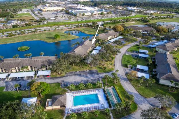 Building Photo - 33 Plantation Dr