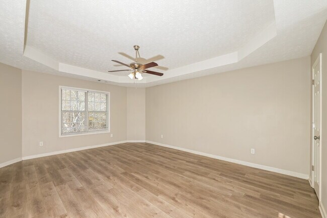 Building Photo - 2152 Glen Hope Ln