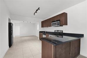 Building Photo - $2,250 1116 S 17th Ave # 1-3