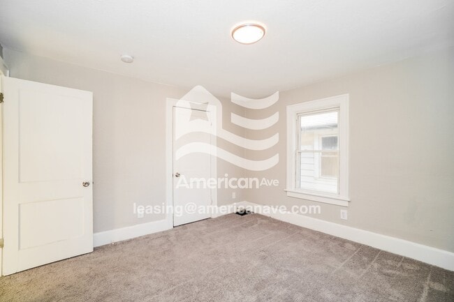 Building Photo - 367 S Wayne Ave
