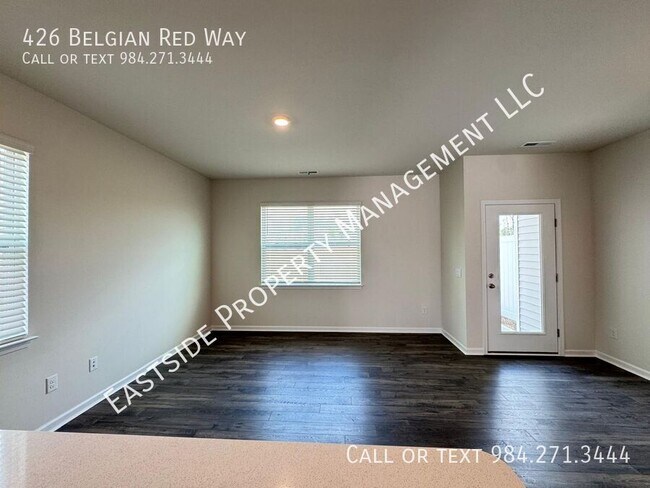 Building Photo - 426 Belgian Red Wy