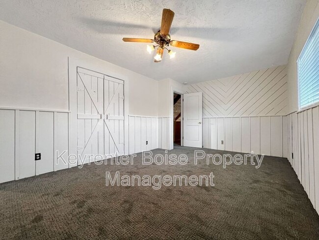 Building Photo - 5600 N Pierce Park Ln