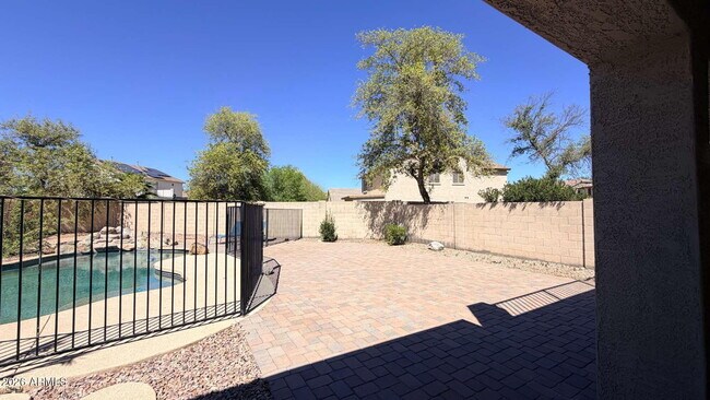 Building Photo - 21054 N Sansom Dr