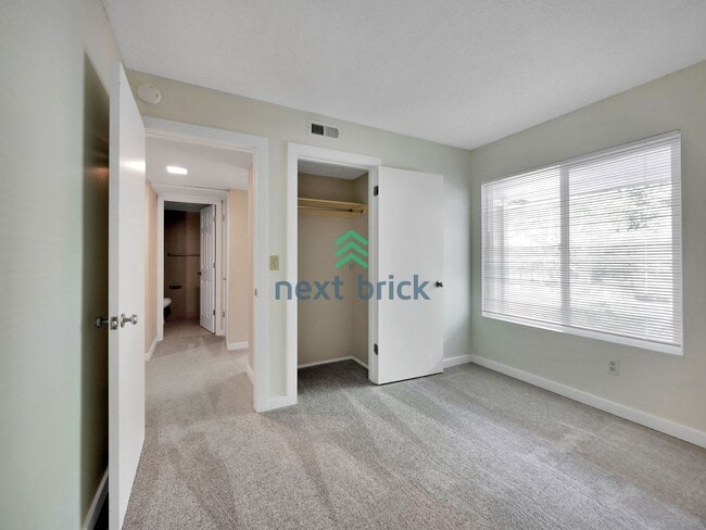 Building Photo - Spacious 4 Bed 2.5 Bath for Rent! OPEN HOU...