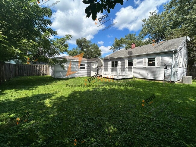 Building Photo - 3 Walnut Pkwy