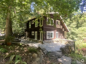 Building Photo - Beautiful Setting off Trout Gluch