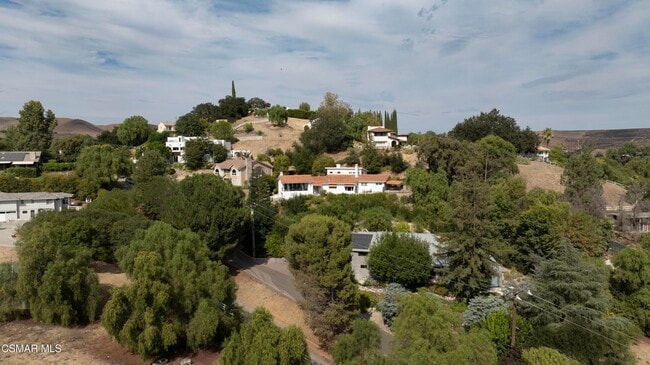 Building Photo - 28329 Foothill Dr