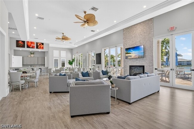 Building Photo - 286 Indies Dr E