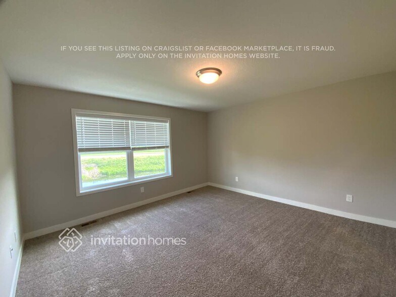Building Photo - 1286 Upper 143rd Ct E