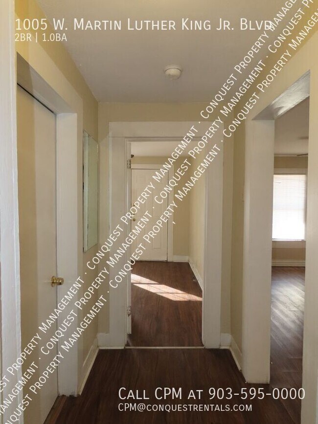 Building Photo - 1005 W Martin Luther King Jr Blvd