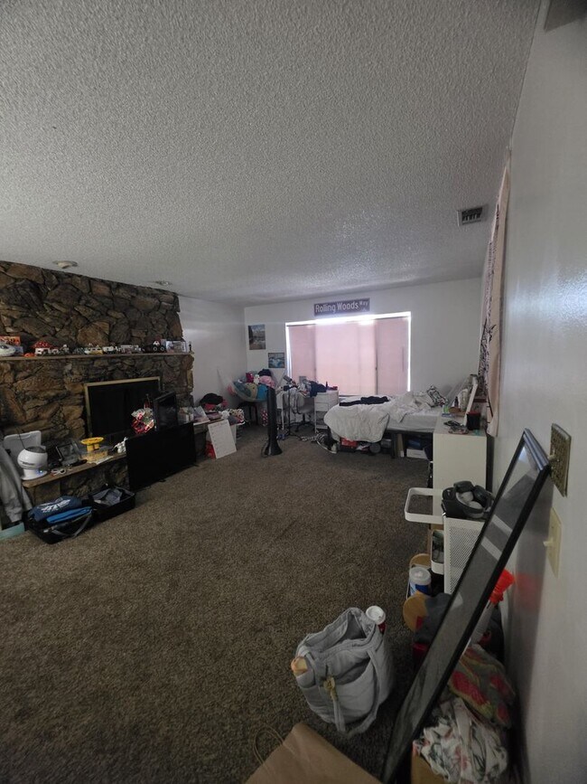 Building Photo - 5140-5142 Catoctin Dr.