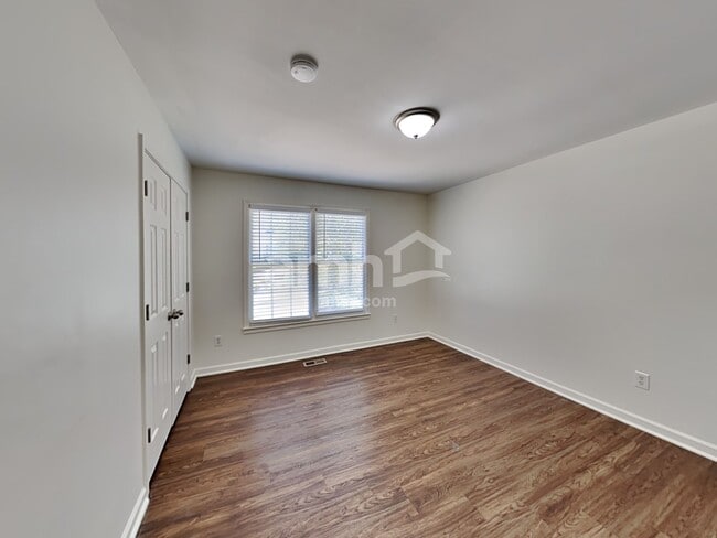 Building Photo - 1903 Ascot Ter NW