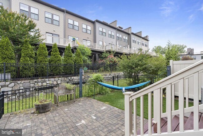 Building Photo - 3156 Goldenwave Ct
