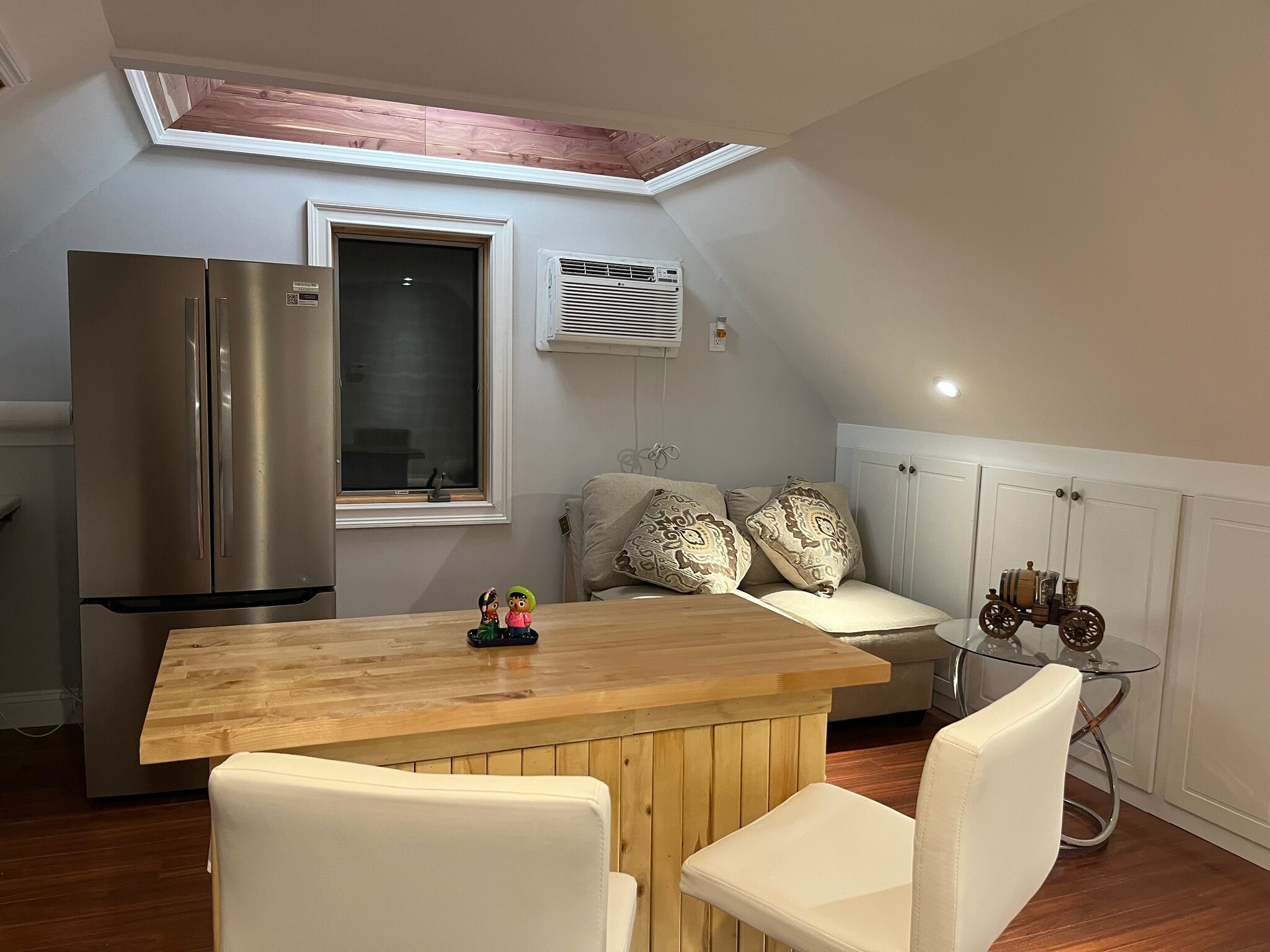 Building Photo - 8 Bunting Ln