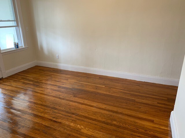 Building Photo - 1625 Commonwealth Ave