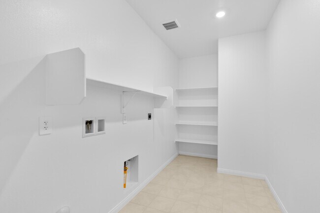 Building Photo - 79131 Sangria Ct