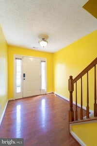 Building Photo - 104 Stingray Ct