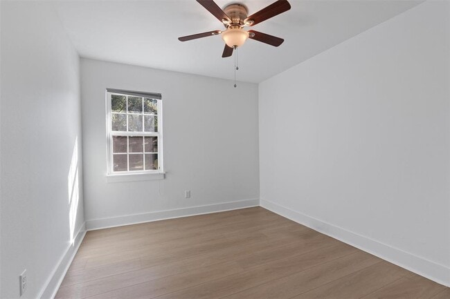 Building Photo - 4807 Aberdeen Dr