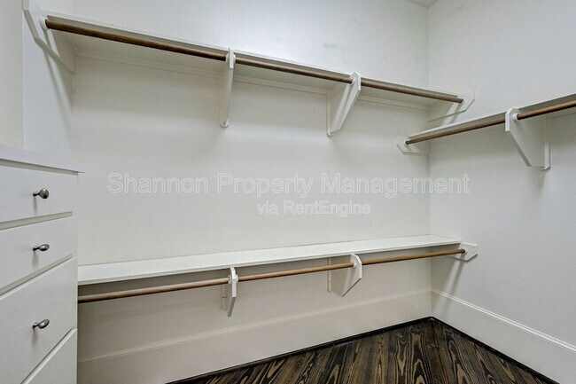Building Photo - 3128 Alabama Ct