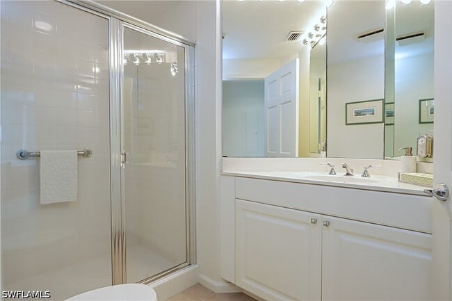 Building Photo - 60 Seagate Dr