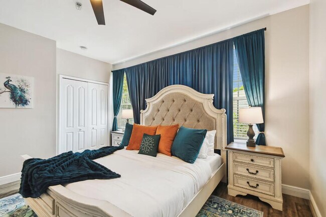 Building Photo - 3174 Bayshore Oaks Dr