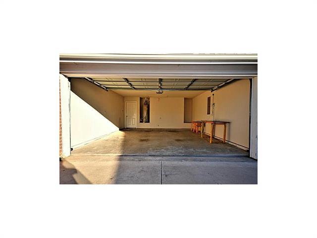 Building Photo - 9843 Chamber Hall Dr