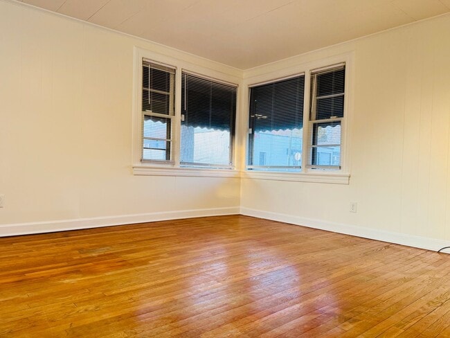 Building Photo - 3BR 2BA Oxford NC