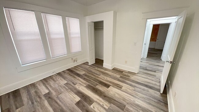 Building Photo - 3/1.5 Historic Bungalow Home in Tampa/Ybor...