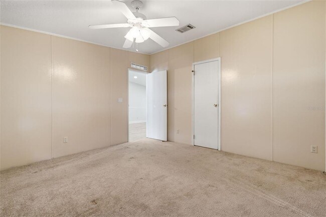 Building Photo - 7 Frangipani Cir
