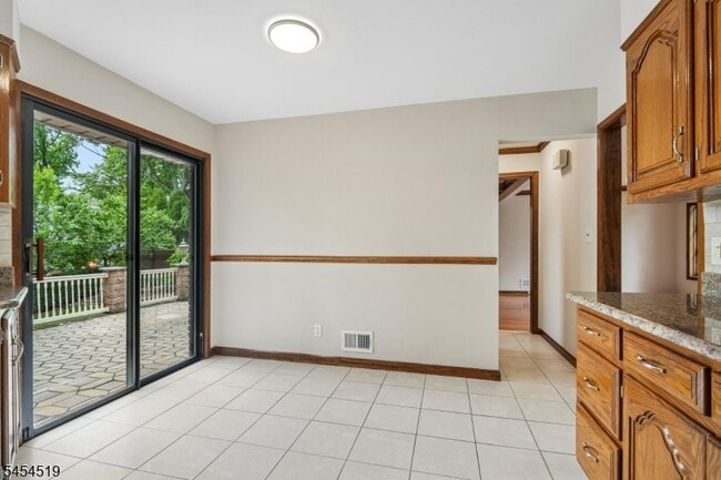 Building Photo - 491 Harrison St