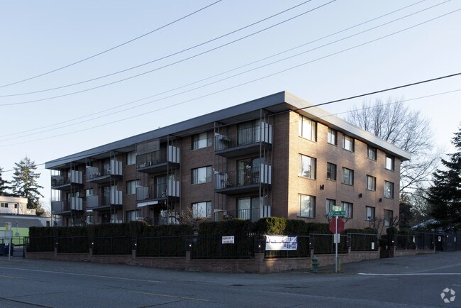 Primary Photo - 11500 15th Ave NE