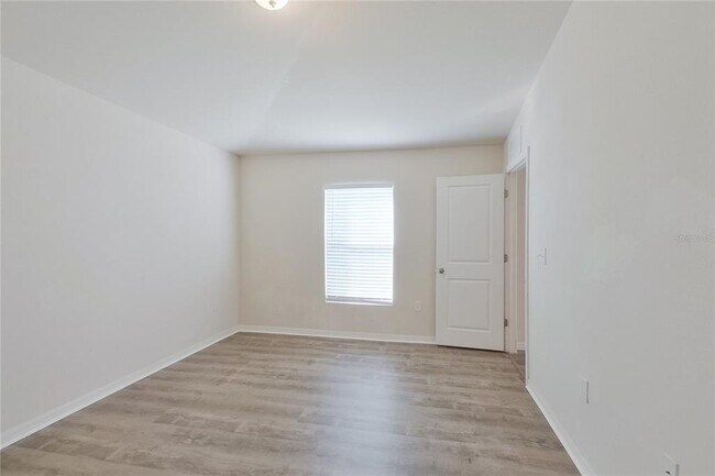 Building Photo - 9120 Aegean Cir