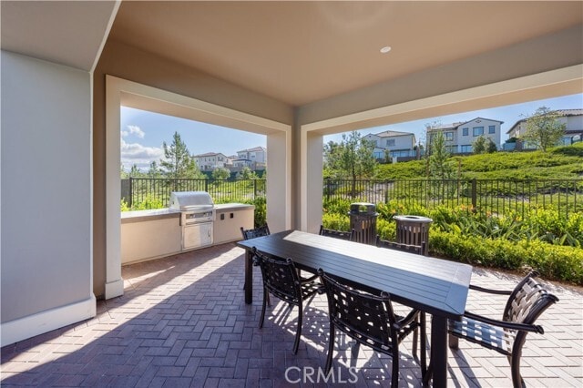 Building Photo - 126 Sunnyside