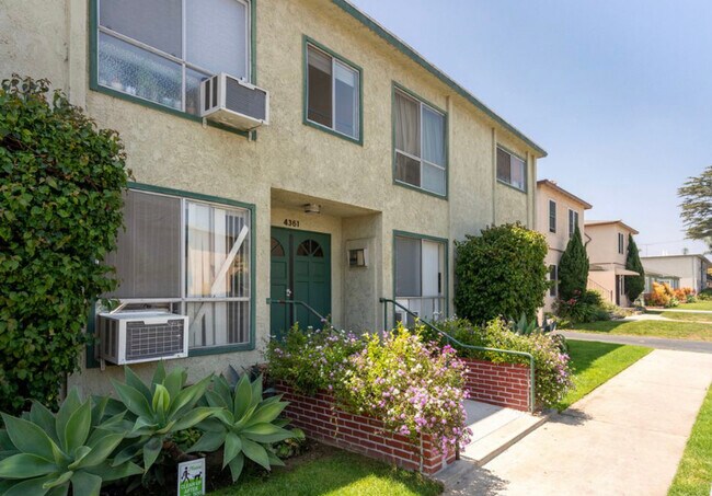 Primary Photo - 4361 Berryman Ave