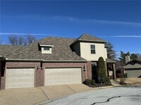 Building Photo - 21 S Prairie Dunes Dr