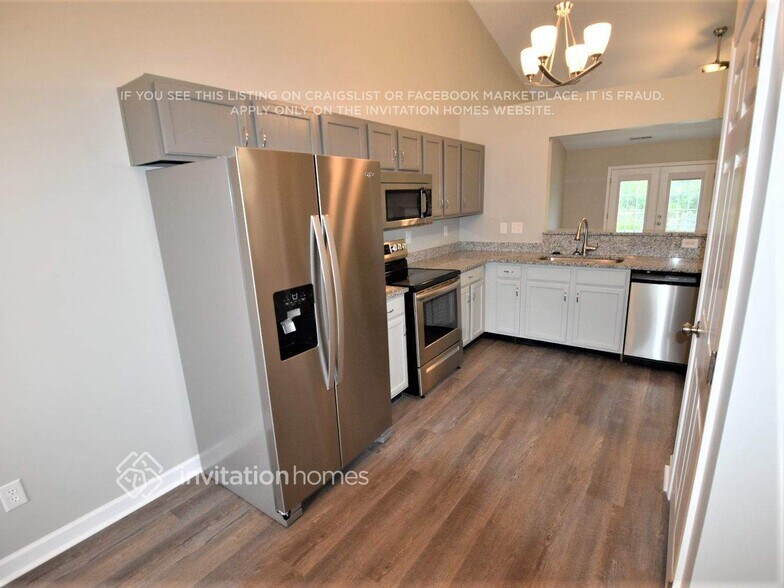 Building Photo - 6804 Thistle Down Dr