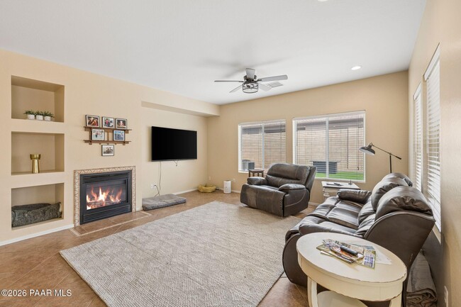 Building Photo - 12668 E Viento St