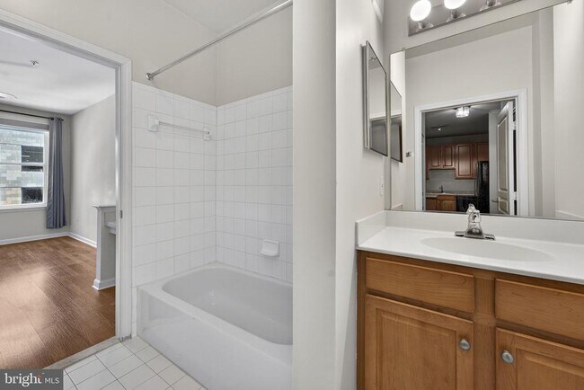 Building Photo - 12001 Market St