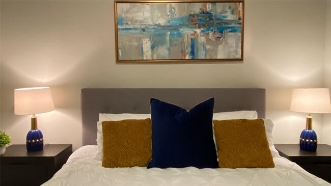 Building Photo - 4403 Nichols St