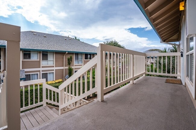 Building Photo - Fully Renovated Unfurnished 2 Bedroom/1.5 Bath at Southpointe