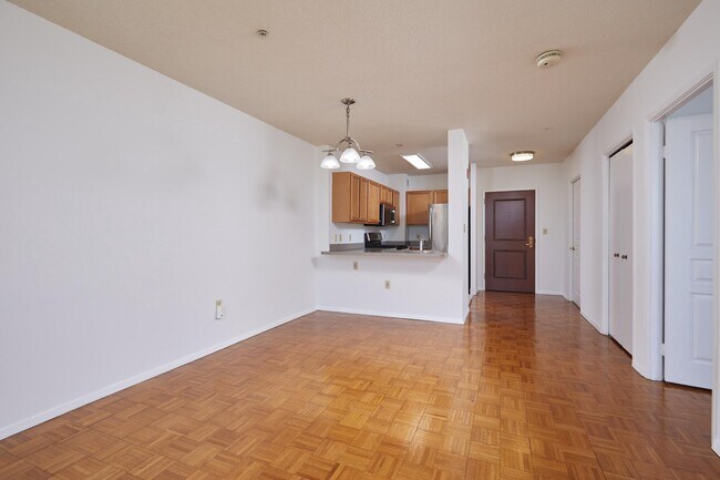 Building Photo - 7111 Woodmont Ave