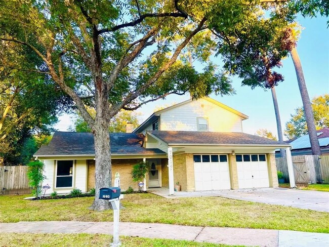 Building Photo - 7014 Woodfern Dr