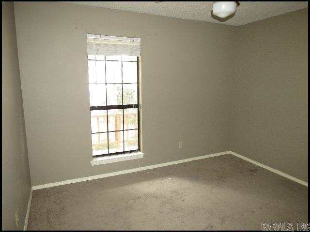 Building Photo - 504 Shadow Ridge Dr