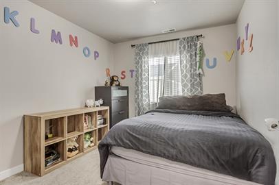 Building Photo - 1109 Emerald Pools Ln