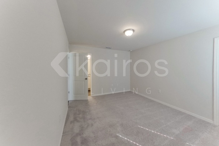 Building Photo - 3158 Alwood St