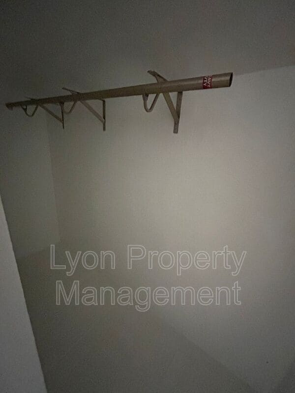 Building Photo - 44 7th St