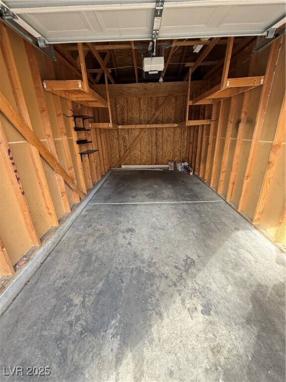 Building Photo - 830 Carnegie St