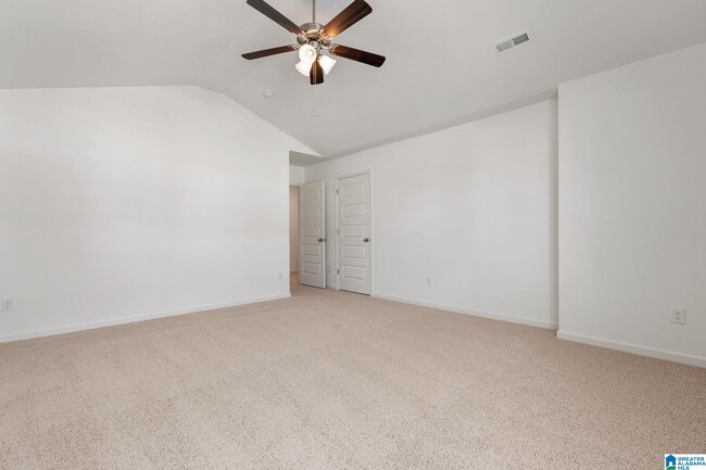 Building Photo - 2029 Eaton Pl
